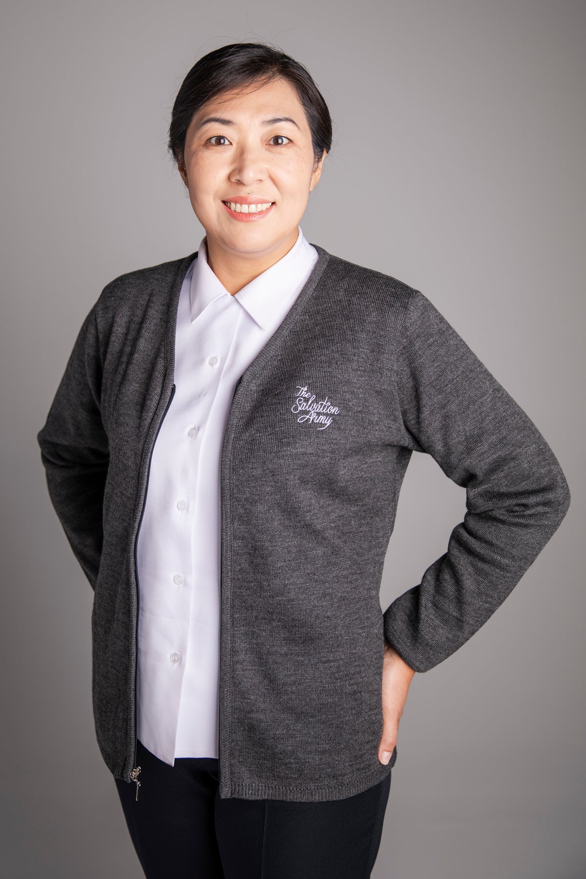 【IONSEOUL】City Embroidery V-neck Cardigan 4JH245 Solid V- Neck Cardigan - Lavender - Cardigans - Ivko Woman