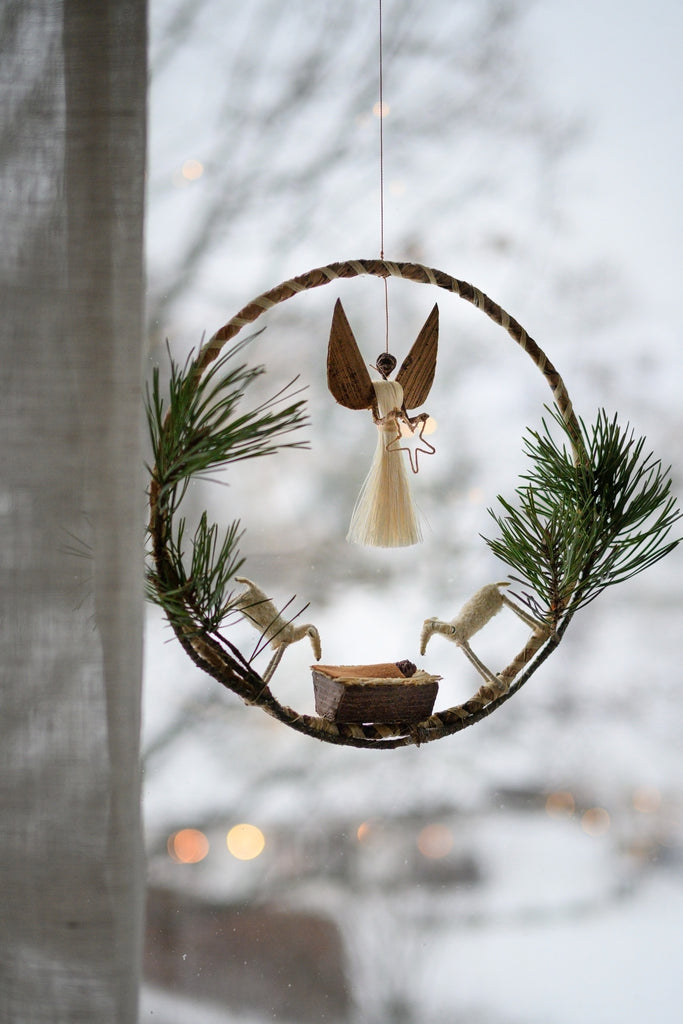 Others Nativity Set - Hanging Circle