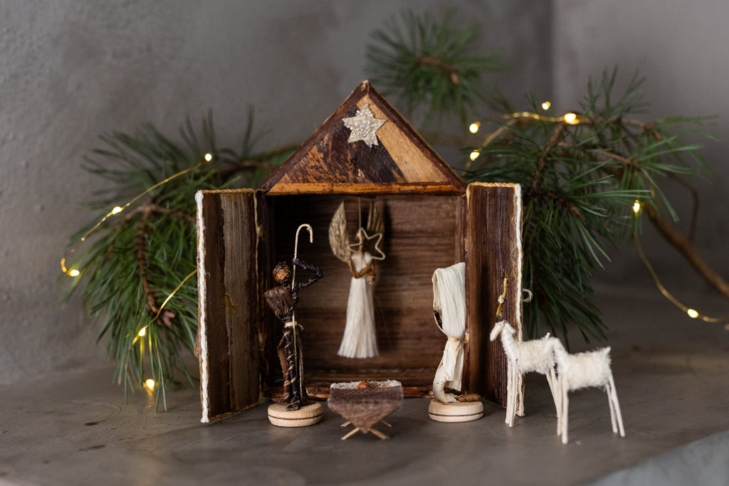 Others Nativity Set - Holy Family