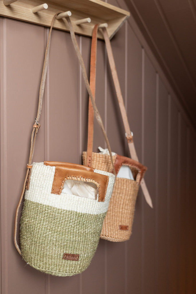Others Crossbody Bag - Green