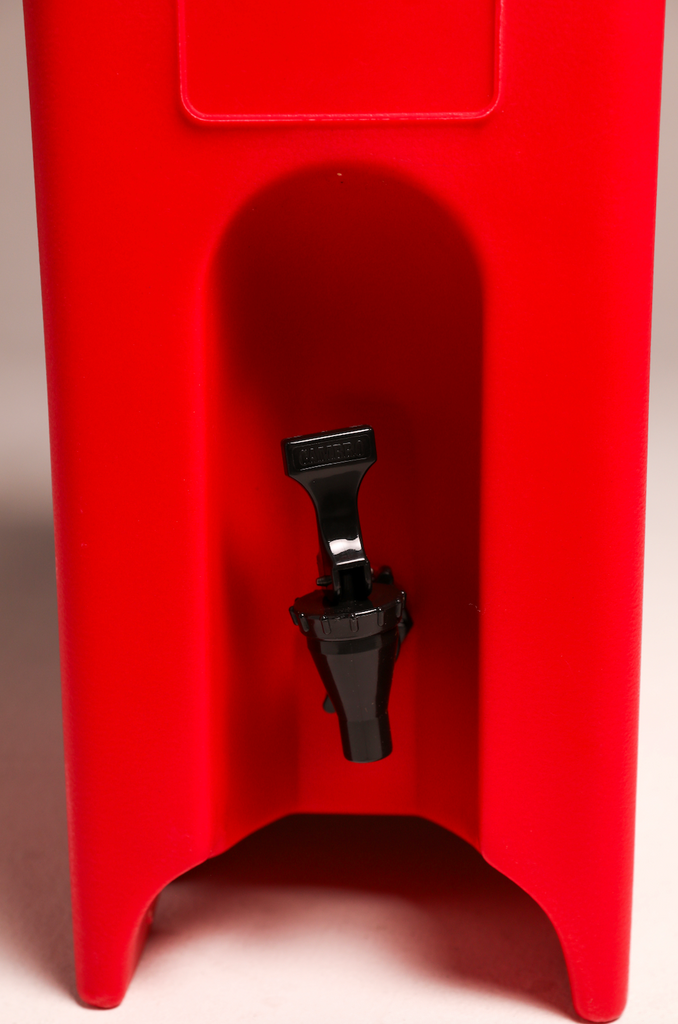 EDS Cambro 'Camtainer' 4.75 Gallon