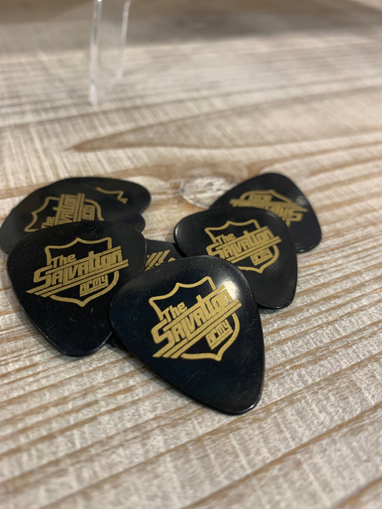 Guitar Pick Black w Gold Logo