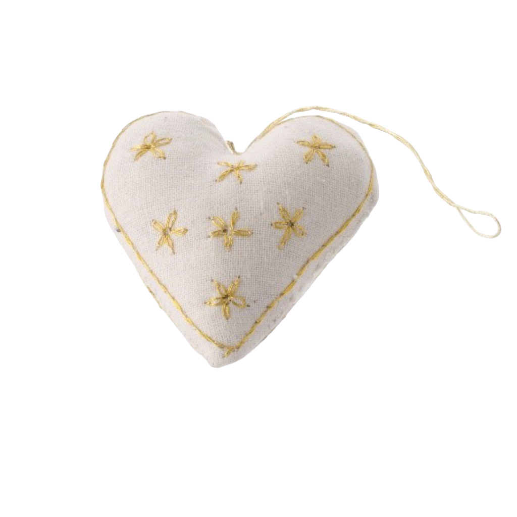 Others Heart Ornament Nat Gold